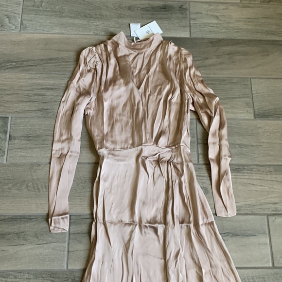 Anine Bing beige long sleeve dress - Picture 4 of 11